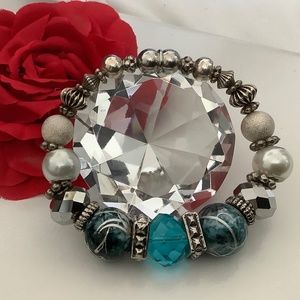 Silver Tone Vintage Style Bracelet with Beads, magnetic clasp